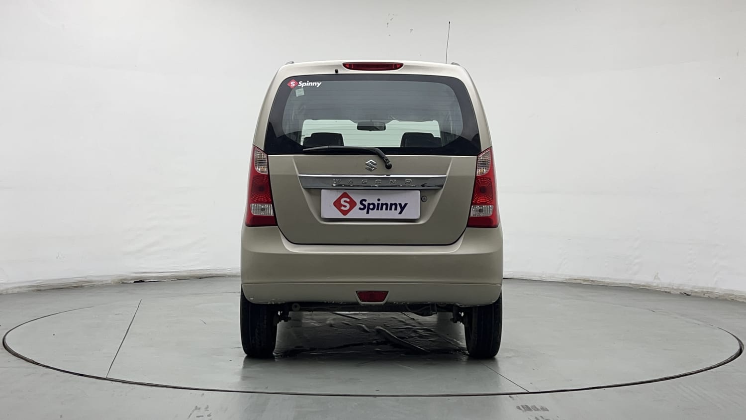 Used 2013 Maruti Suzuki Wagon R VXI Petrol Manual exterior BACK VIEW