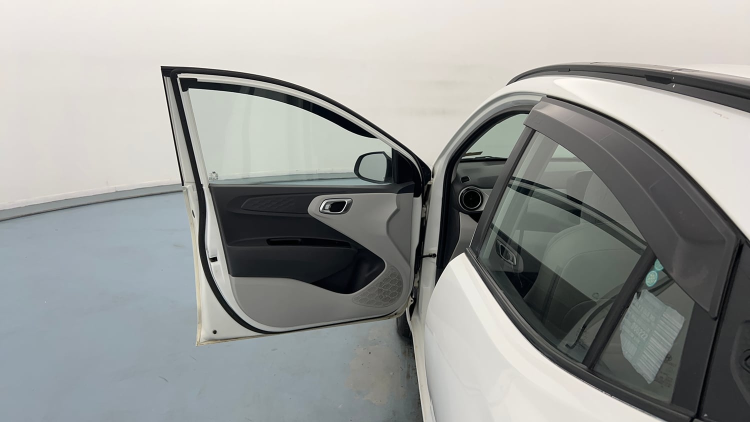 Used 2020 Hyundai Grand i10 Nios Sportz 1.2 Kappa VTVT Petrol Manual interior LEFT FRONT DOOR OPEN VIEW