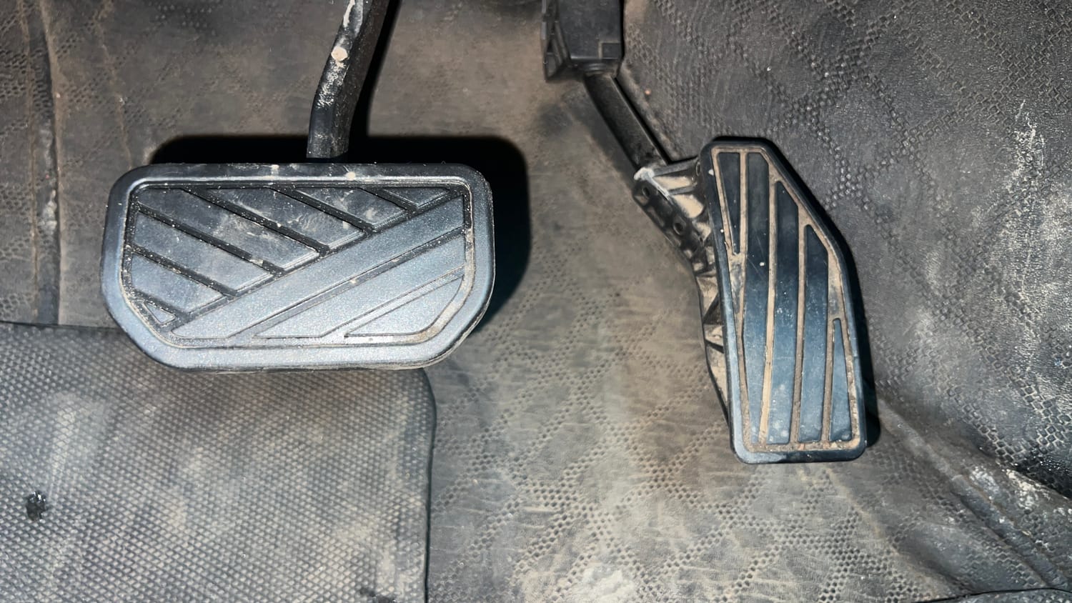 Used 2022 Maruti Suzuki Baleno Alpha AGS Petrol Automatic interior PEDALS VIEW