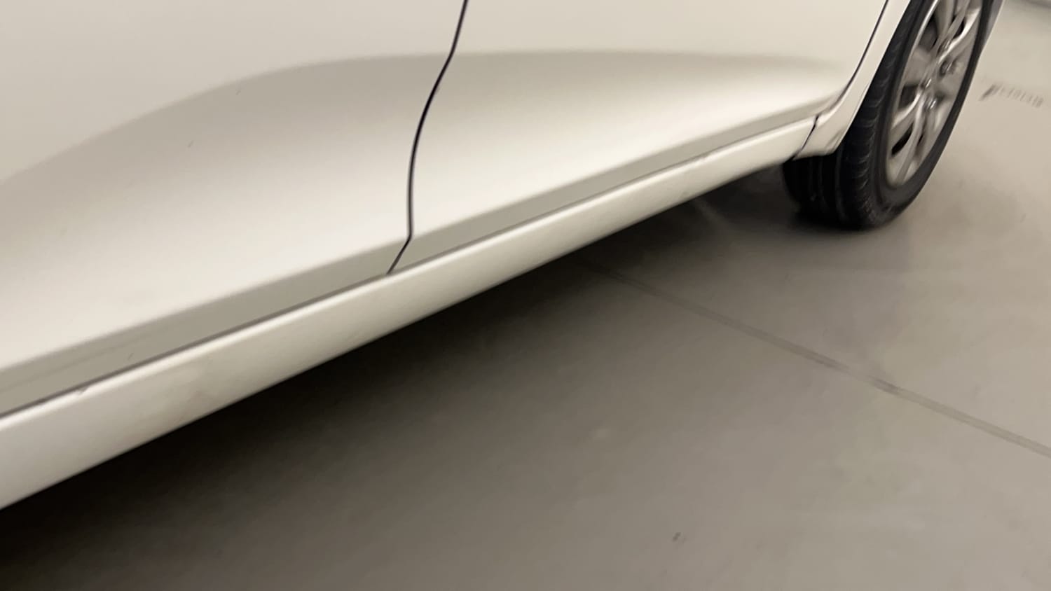 Used 2012 Hyundai Eon Magna Petrol Manual dents MINOR DENT