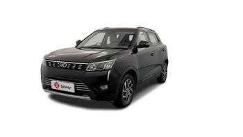 Used 2022 Mahindra XUV 300 W8 (O) 1.2 Petrol Petrol Manual Image
