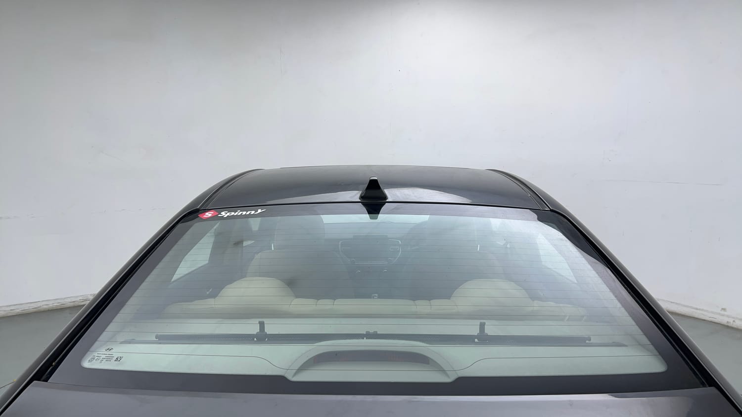 Used 2021 Hyundai Verna SX 1.5 MPi Petrol Manual exterior BACK WINDSHIELD VIEW