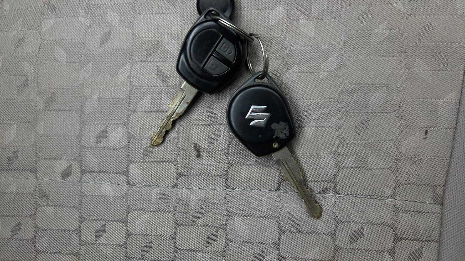 Used 2013 Maruti Suzuki Wagon R VXI Petrol Manual extra CAR KEY VIEW