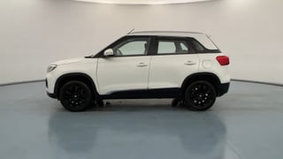 Used 2021 maruti-suzuki Vitara Brezza ZXi Petrol Manual exterior LEFT SIDE VIEW