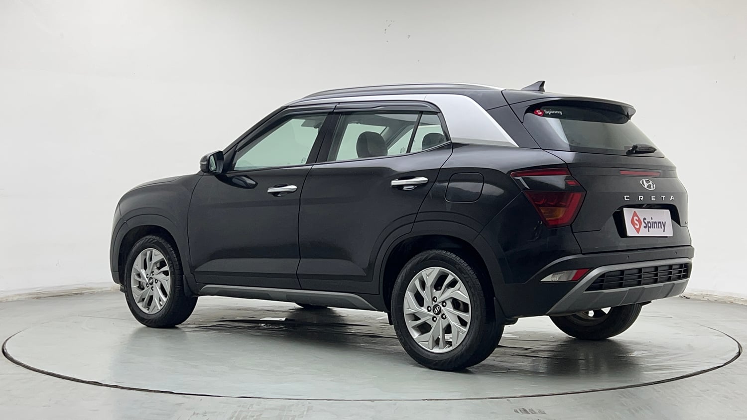 Used 2023 Hyundai Creta SX 1.5 Petrol Petrol Manual exterior LEFT REAR CORNER VIEW