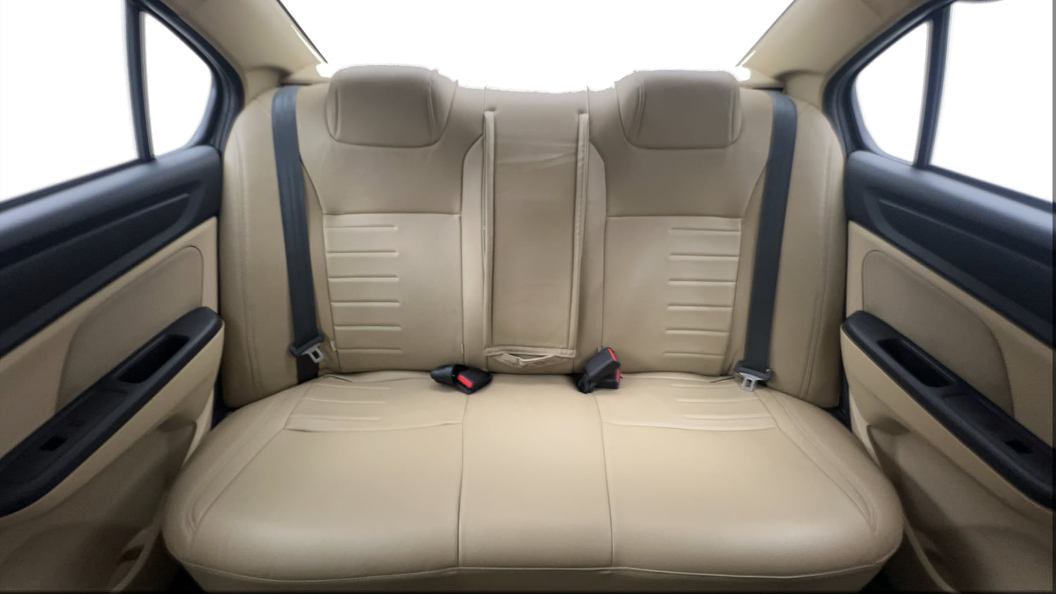 Used 2024 Honda Amaze VX 1.2 Petrol CVT Petrol Automatic interior REAR SEAT CONDITION VIEW