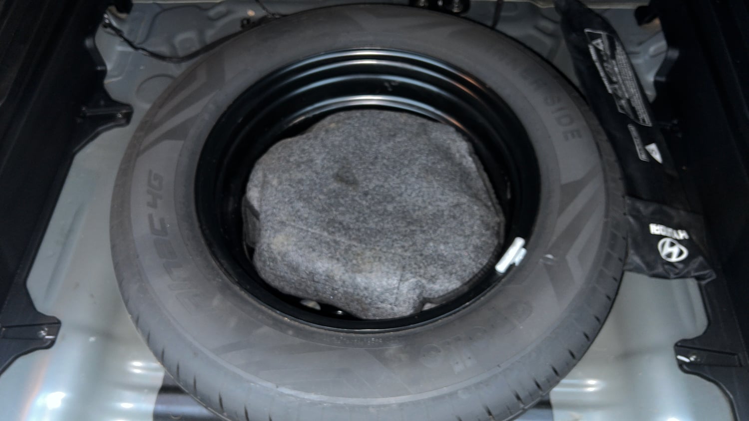 Used 2023 Hyundai Creta SX 1.5 Petrol Petrol Manual tyres SPARE TYRE VIEW