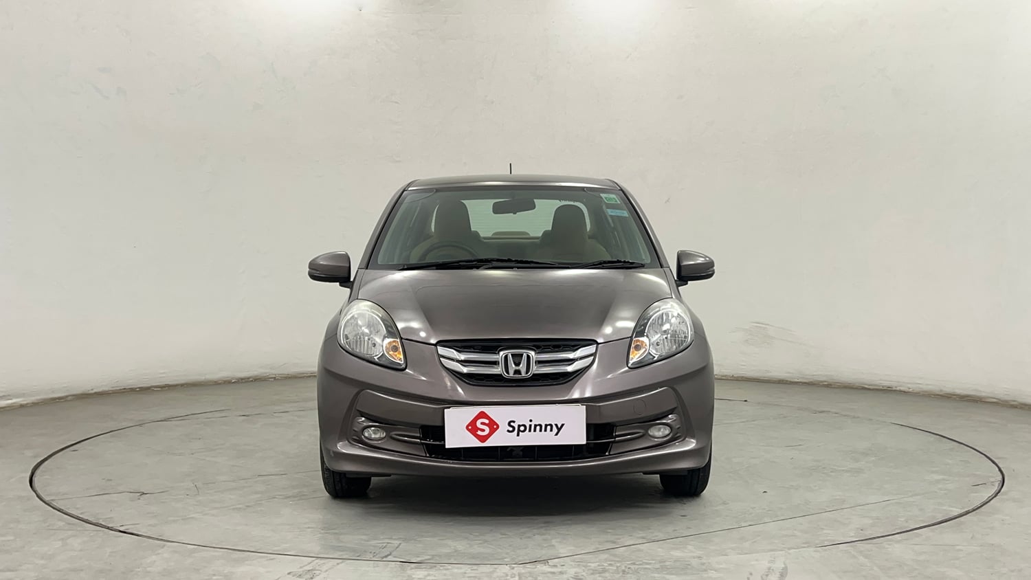 Used 2015 Honda Amaze 1.2 VX i-VTEC Petrol Manual exterior FRONT VIEW