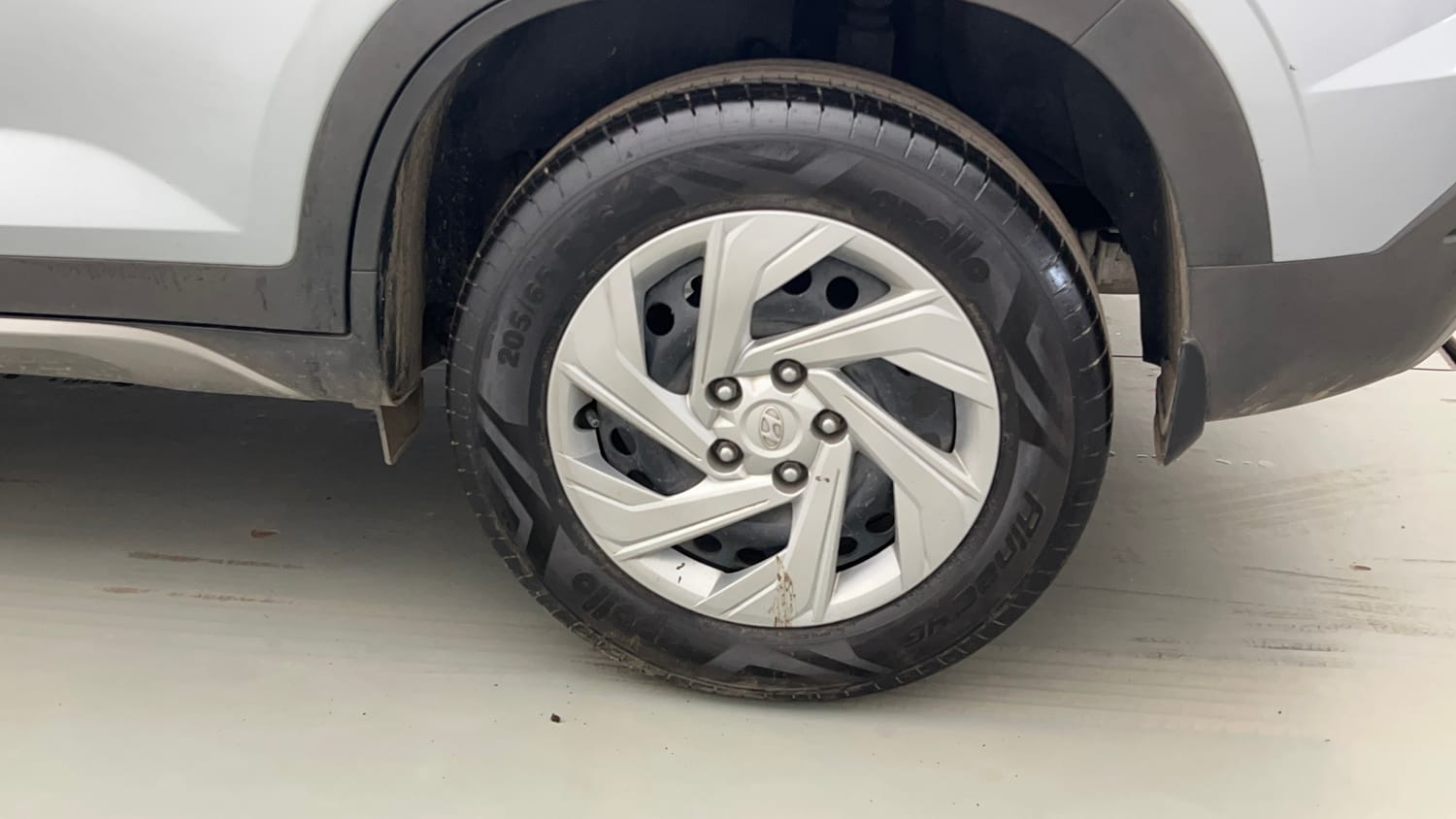 Used 2022 Hyundai Creta EX 1.5 Petrol Petrol Manual tyres LEFT REAR TYRE RIM VIEW