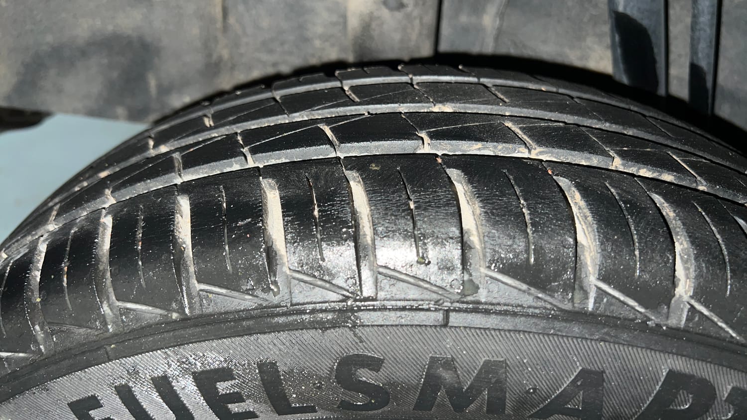 Used 2023 Renault Kwid CLIMBER AMT Petrol Automatic tyres RIGHT REAR TYRE TREAD VIEW