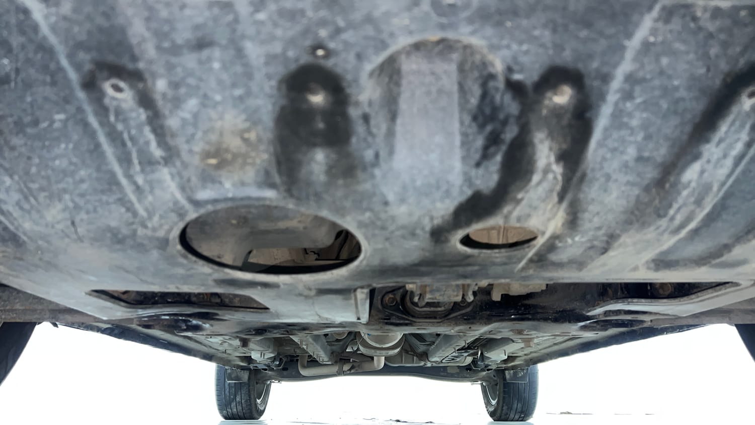 Used 2023 Hyundai Creta SX 1.5 Petrol Petrol Manual extra FRONT LEFT UNDERBODY VIEW