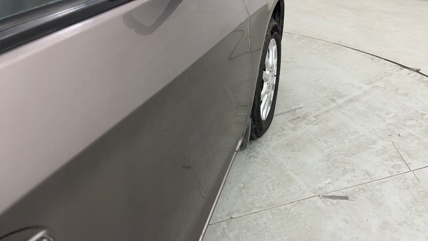 Used 2015 Honda Amaze 1.2 VX i-VTEC Petrol Manual dents MINOR SCRATCH