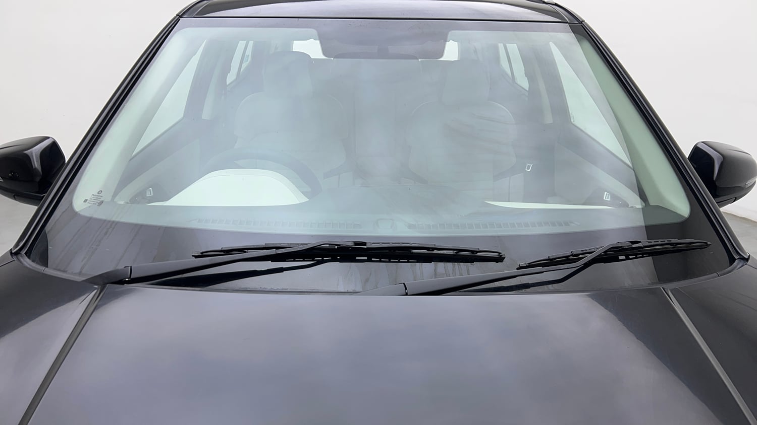 Used 2023 Hyundai Creta SX 1.5 Petrol Petrol Manual exterior FRONT WINDSHIELD VIEW