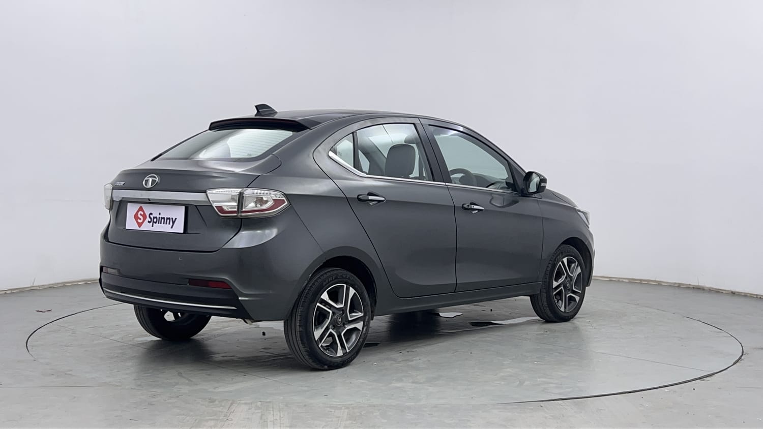 Used 2020 Tata Tigor XZ Plus Petrol Manual exterior RIGHT REAR CORNER VIEW