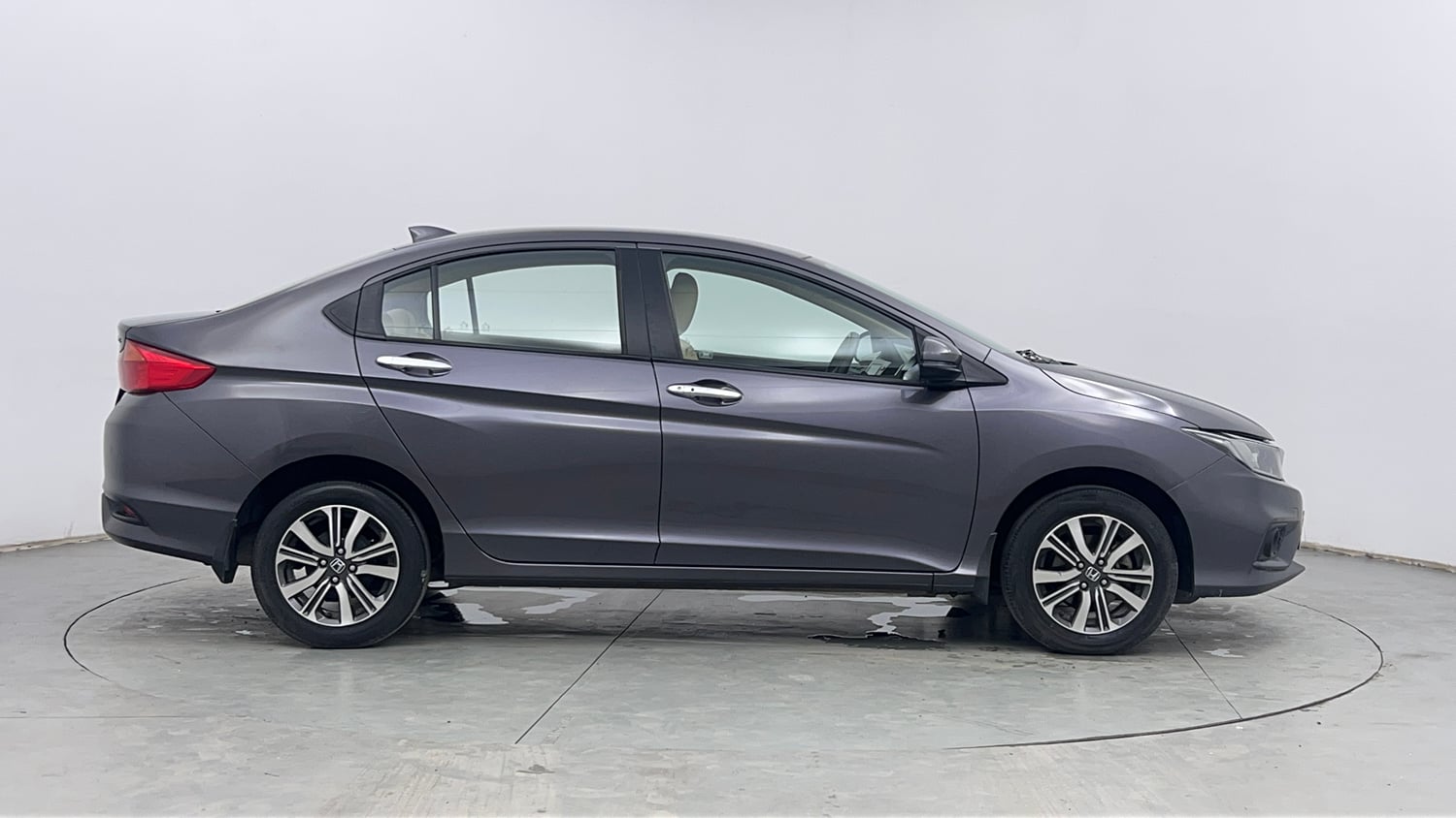 Used 2022 Honda City 4th Generation V Petrol Petrol Manual exterior RIGHT SIDE VIEW