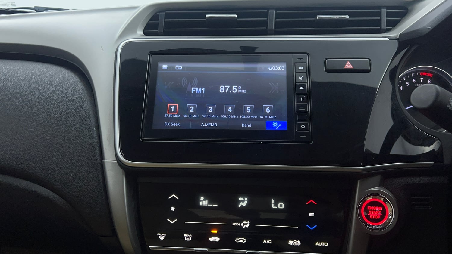 Used 2022 Honda City 4th Generation V Petrol Petrol Manual top_features Integrated (in-dash) music system