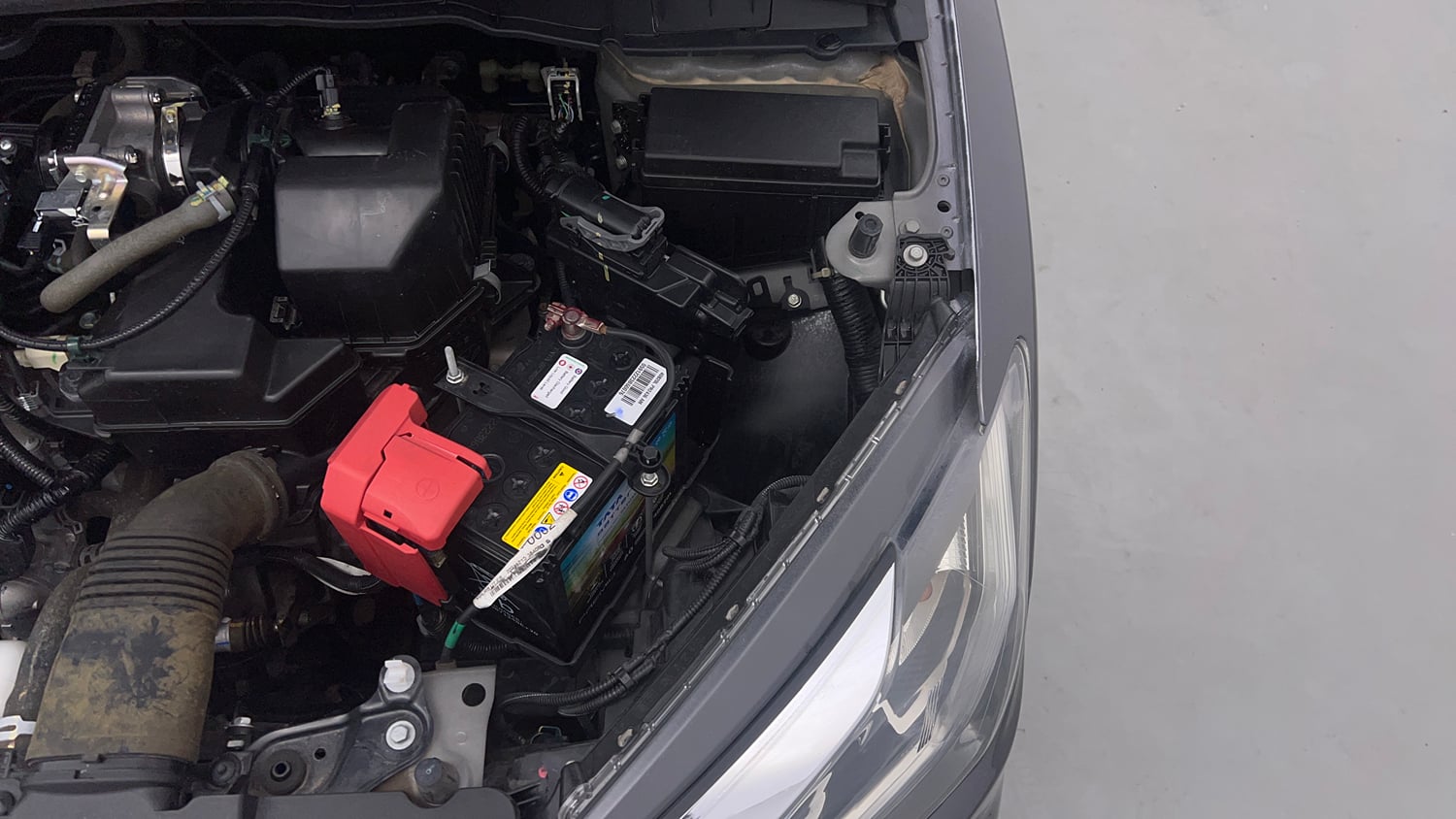 Used 2022 Honda City 4th Generation V Petrol Petrol Manual engine ENGINE LEFT SIDE VIEW