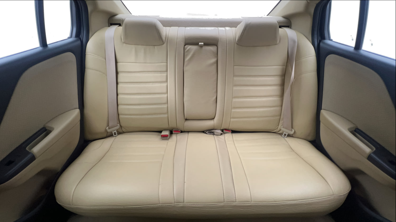 Used 2022 Honda City 4th Generation V Petrol Petrol Manual interior REAR SEAT CONDITION VIEW
