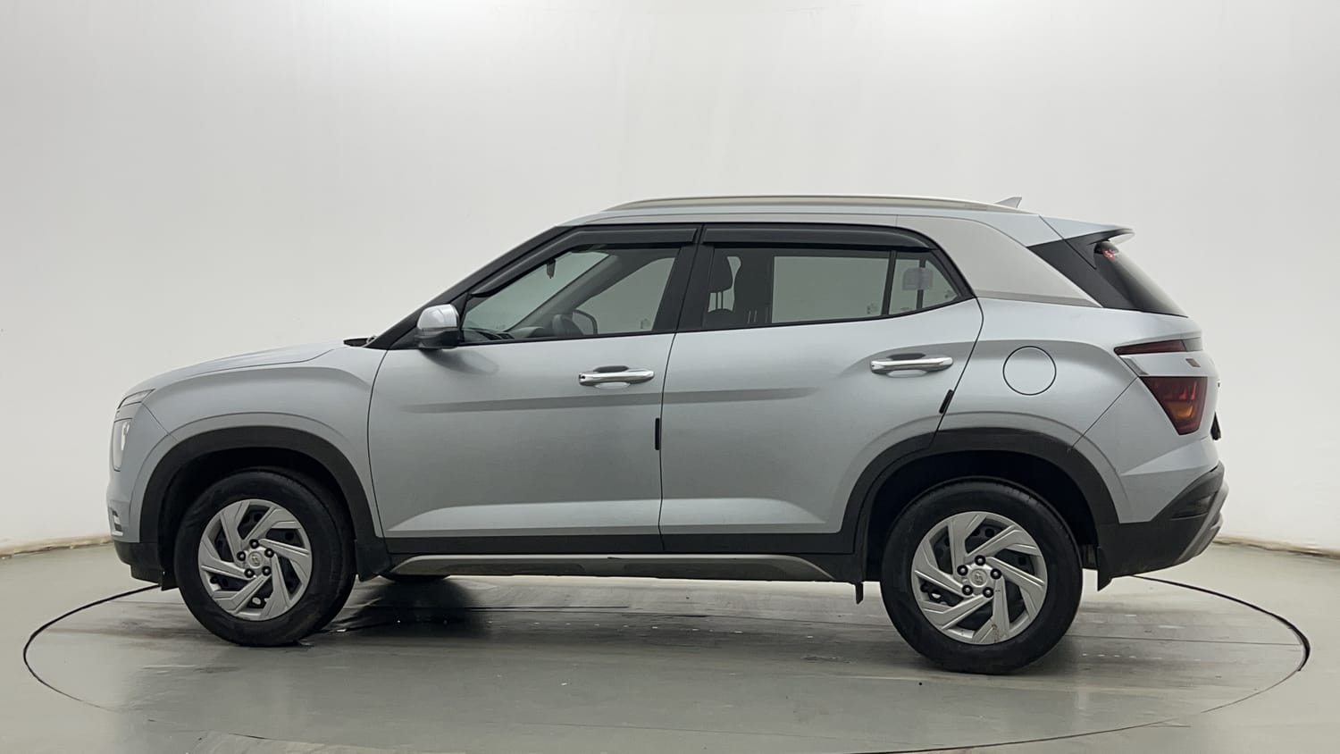 Used 2022 Hyundai Creta EX 1.5 Petrol Petrol Manual exterior LEFT SIDE VIEW
