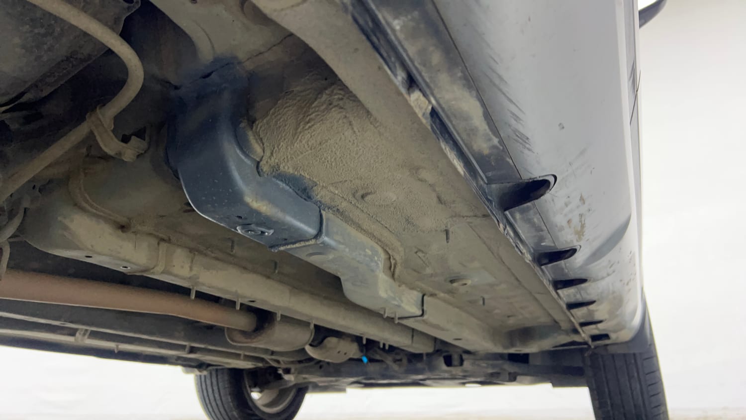 Used 2023 Hyundai Creta SX 1.5 Petrol Petrol Manual extra REAR RIGHT UNDERBODY VIEW
