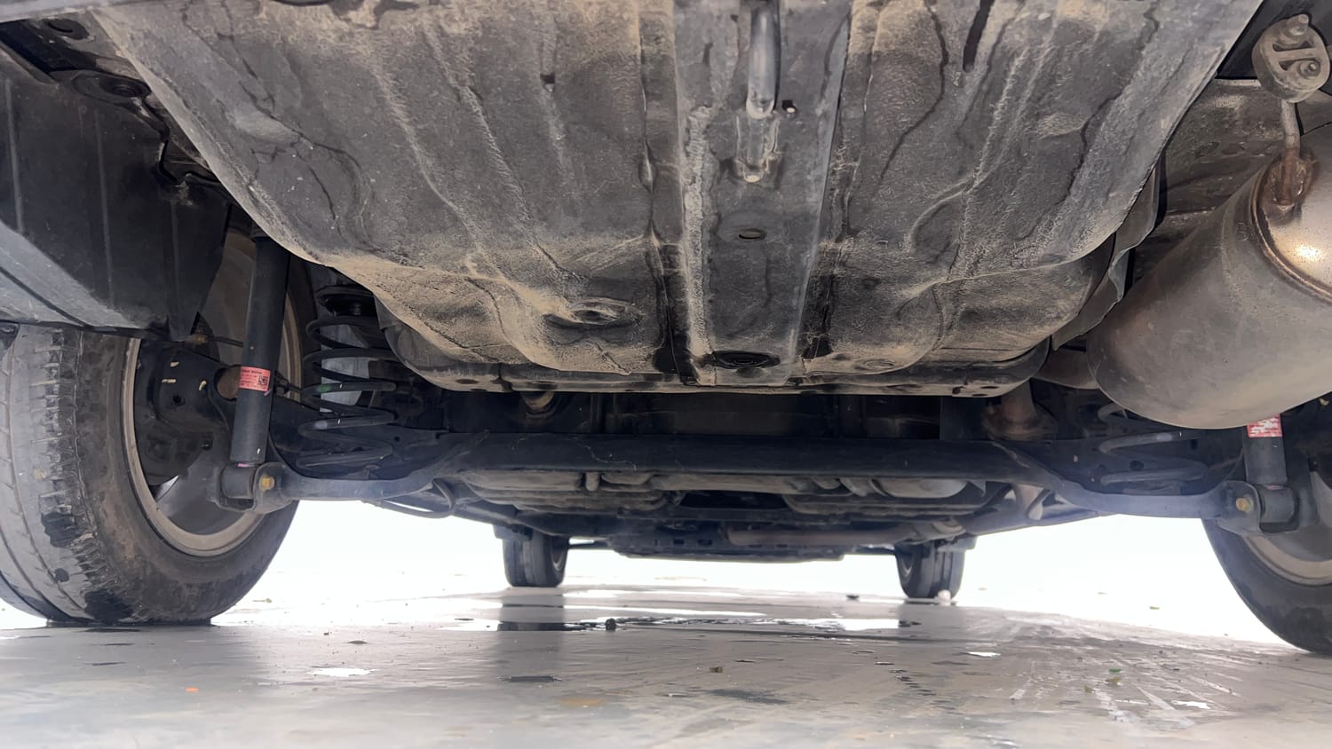 Used 2022 Honda City 4th Generation V Petrol Petrol Manual extra REAR UNDERBODY VIEW (TAKEN FROM REAR)