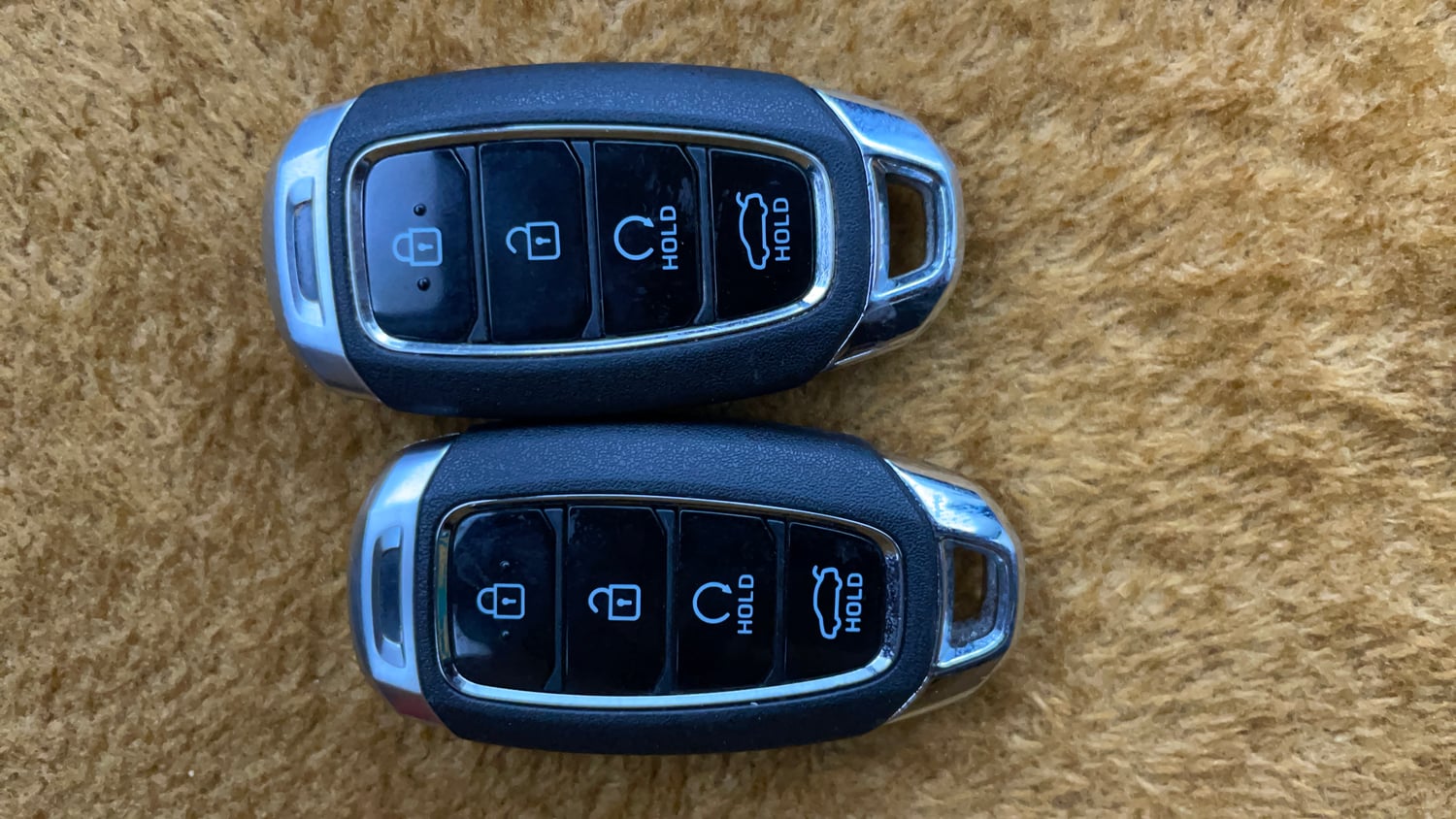 Used 2024 Hyundai Verna SX 1.5 Petrol MT Petrol Manual extra CAR KEY VIEW
