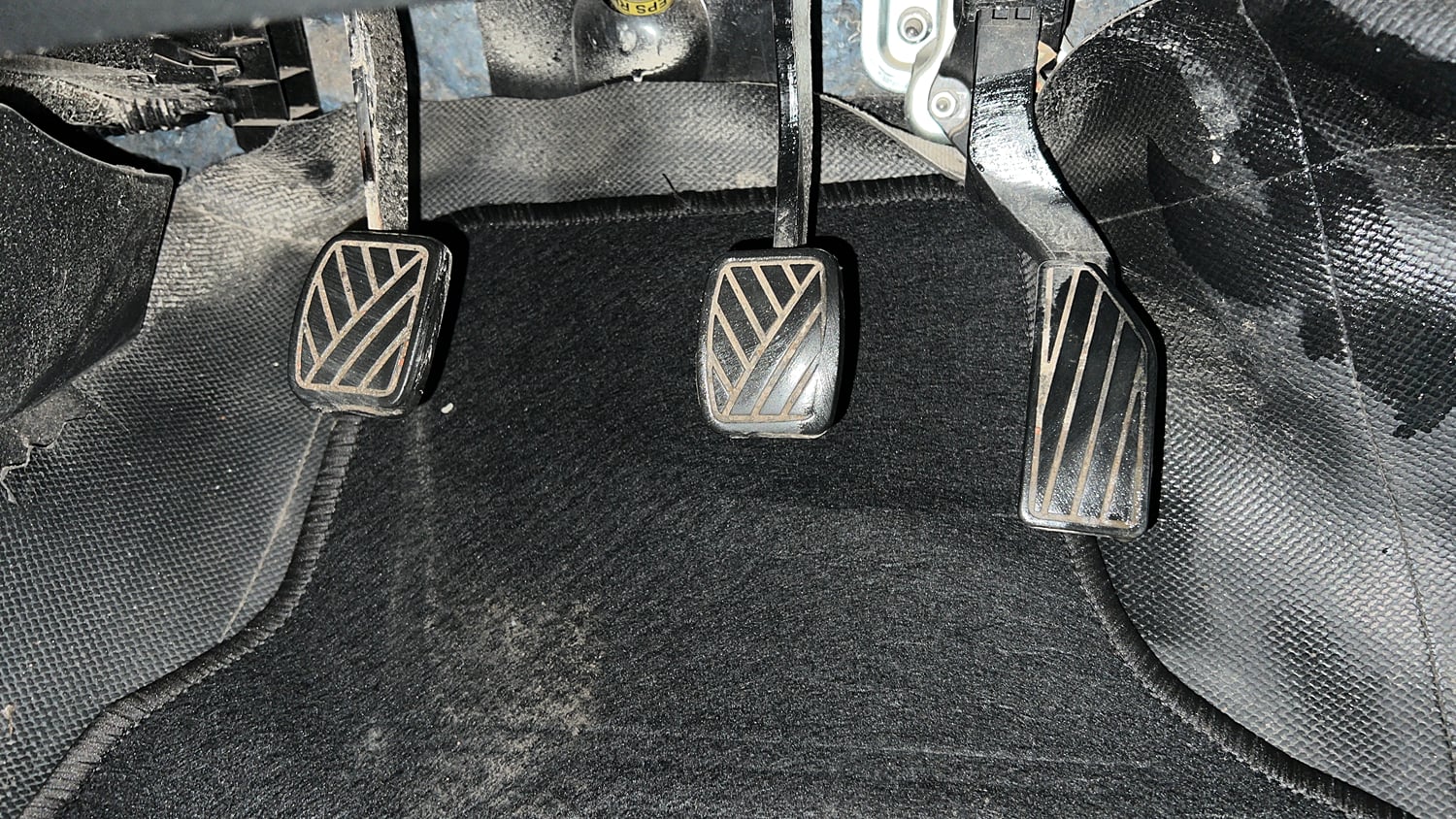 Used 2017 Maruti Suzuki Swift VXi Petrol Manual interior PEDALS VIEW