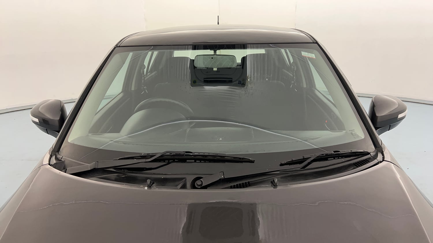 Used 2017 Maruti Suzuki Swift VXi Petrol Manual exterior FRONT WINDSHIELD VIEW