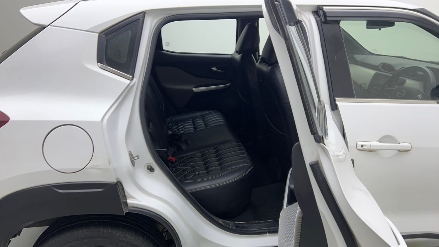 2022 Nissan Magnite XV Executive-18