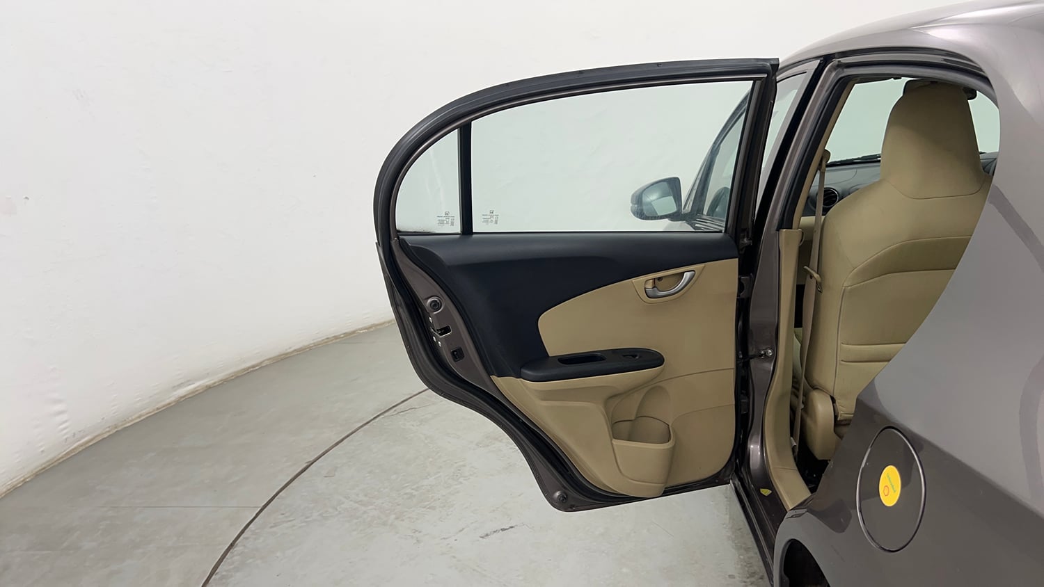 Used 2015 Honda Amaze 1.2 VX i-VTEC Petrol Manual interior LEFT REAR DOOR OPEN VIEW