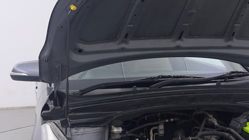 Used 2019 Hyundai Creta SX 1.6 Petrol Petrol Manual engine ENGINE RIGHT SIDE HINGE & APRON VIEW