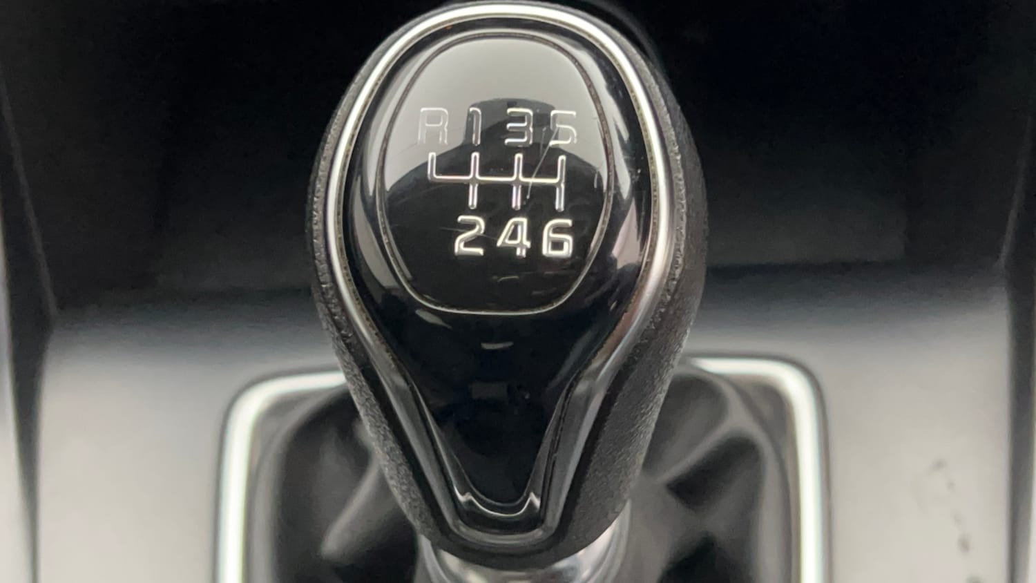 Used 2022 Hyundai Creta EX 1.5 Petrol Petrol Manual interior GEAR  KNOB VIEW