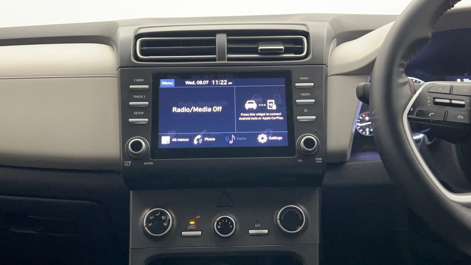 Used 2022 Hyundai Creta EX 1.5 Petrol Petrol Manual top_features Integrated (in-dash) music system