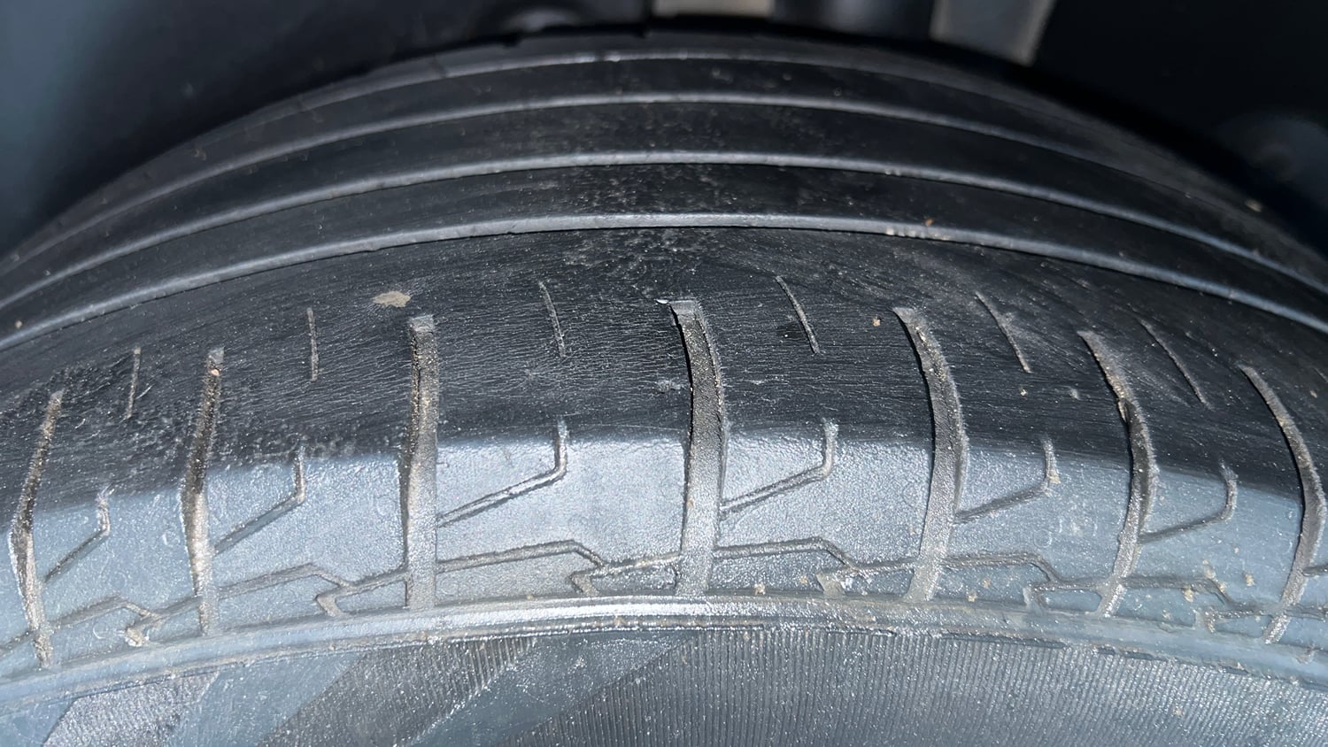 Used 2023 Hyundai Creta SX 1.5 Petrol Petrol Manual tyres LEFT REAR TYRE TREAD VIEW