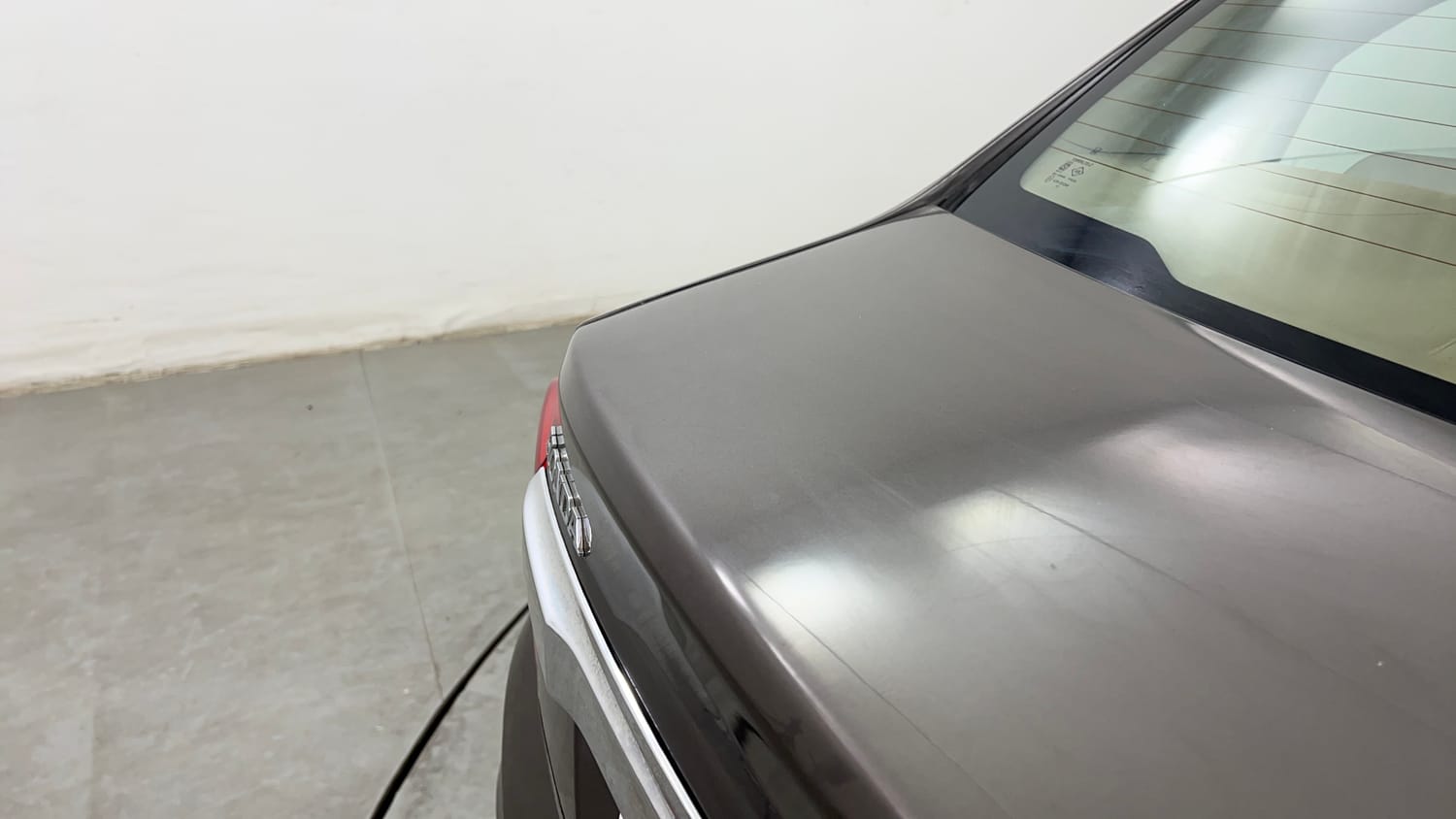 Used 2015 Honda Amaze 1.2 VX i-VTEC Petrol Manual dents MINOR SCRATCH