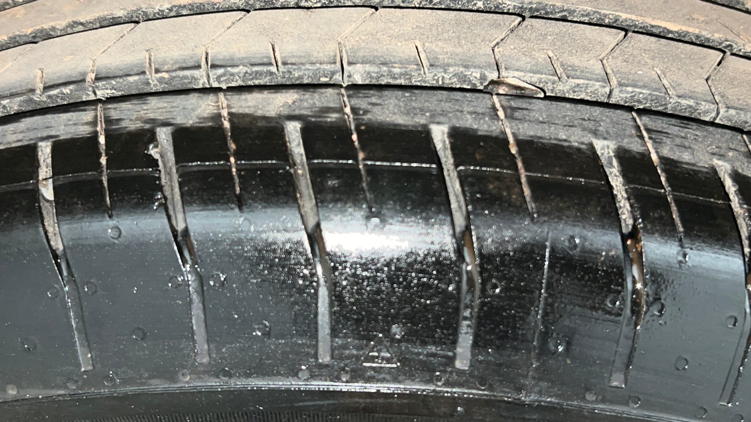 Used 2022 Hyundai Creta EX 1.5 Petrol Petrol Manual tyres RIGHT REAR TYRE TREAD VIEW