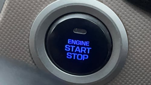 Used 2019 Hyundai Creta SX 1.6 Petrol Petrol Manual top_features Keyless start