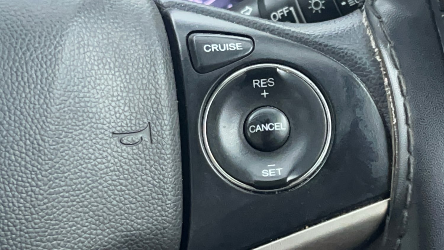 Used 2022 Honda City 4th Generation V Petrol Petrol Manual top_features Cruise control