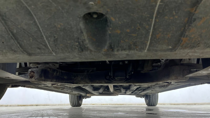 Used 2016 Hyundai Elite i20 Sportz 1.2 Petrol Manual extra FRONT LEFT UNDERBODY VIEW