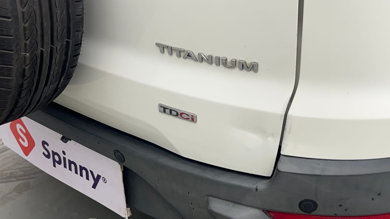 Used 2017 Ford EcoSport Titanium 1.5L TDCi Diesel Manual dents MINOR DENT