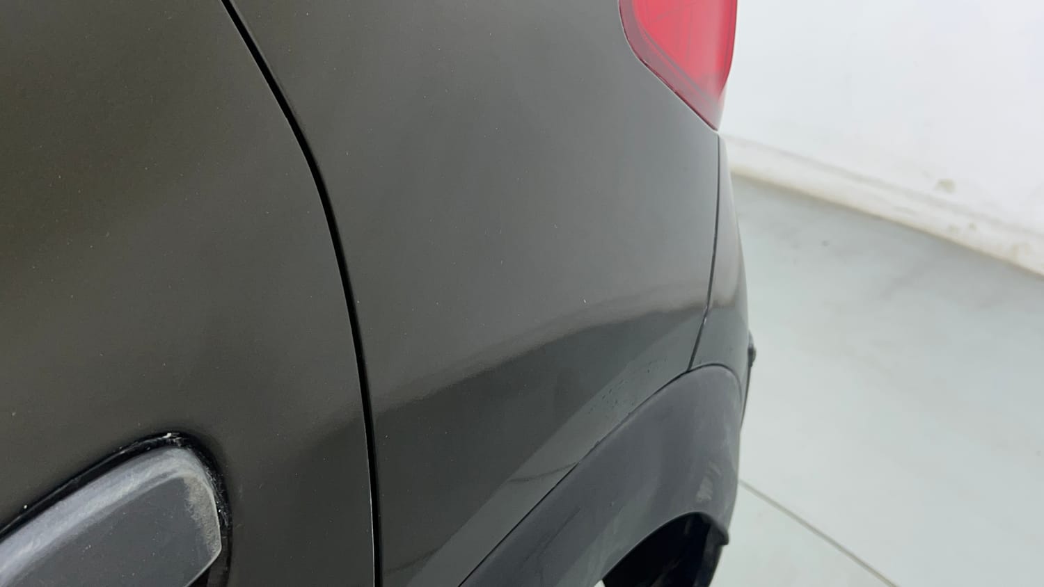 Used 2017 Renault Kwid RXT Petrol Manual dents MINOR SCRATCH