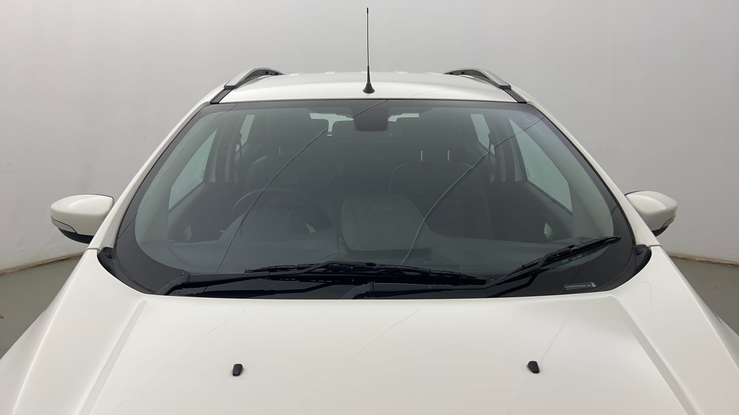Used 2017 Ford EcoSport Titanium 1.5L TDCi Diesel Manual exterior FRONT WINDSHIELD VIEW