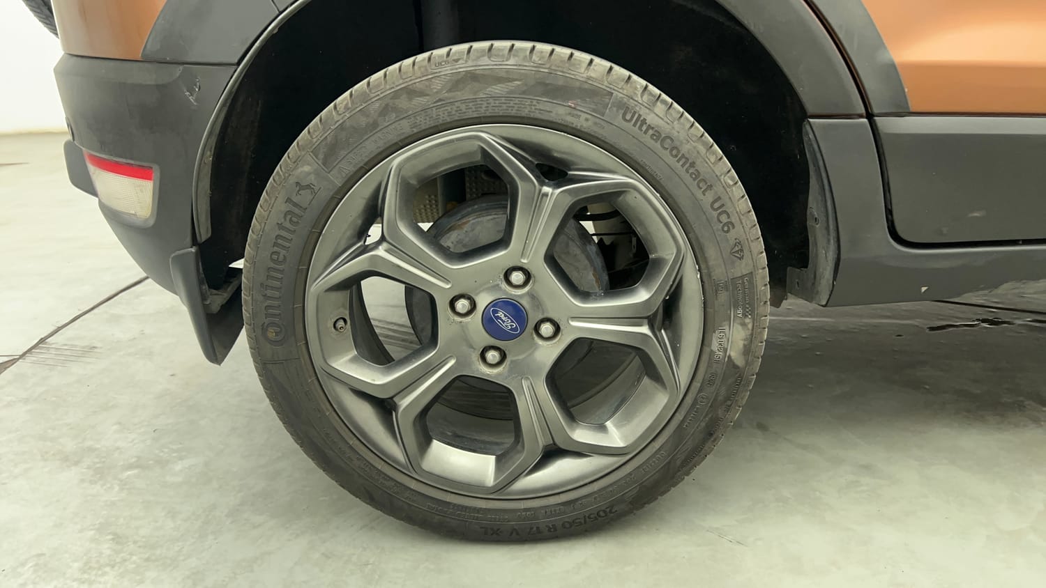 Used 2020 Ford EcoSport S Petrol Petrol Manual tyres RIGHT REAR TYRE RIM VIEW