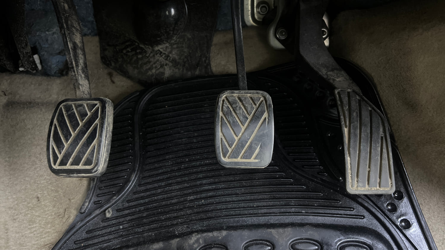 Used 2012 Maruti Suzuki Swift Dzire VXI Petrol Manual interior PEDALS VIEW