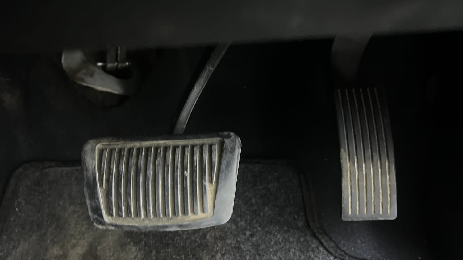 Used 2019 Hyundai Grand i10 Sportz AT 1.2 Kappa VTVT Petrol Automatic interior PEDALS VIEW