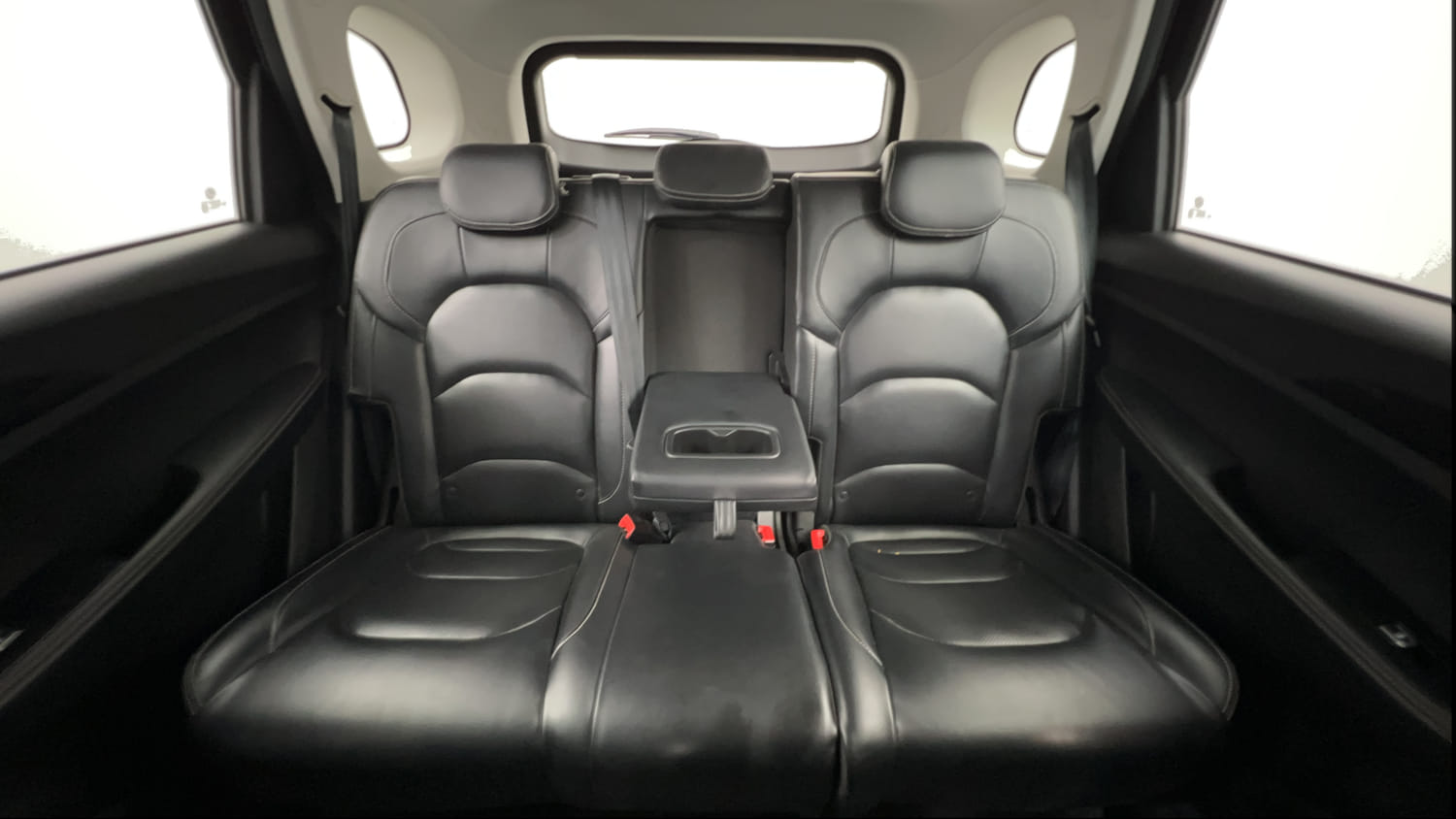 Used 2021 MG Motors Hector Sharp 1.5 Petrol Turbo DCT Petrol Automatic interior REAR SEAT CONDITION VIEW