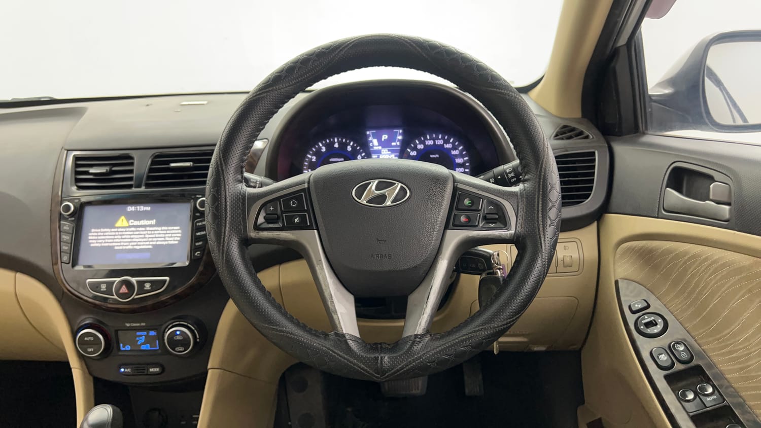 Used 2016 Hyundai Verna 1.6 VTVT SX AT Petrol Automatic interior STEERING VIEW