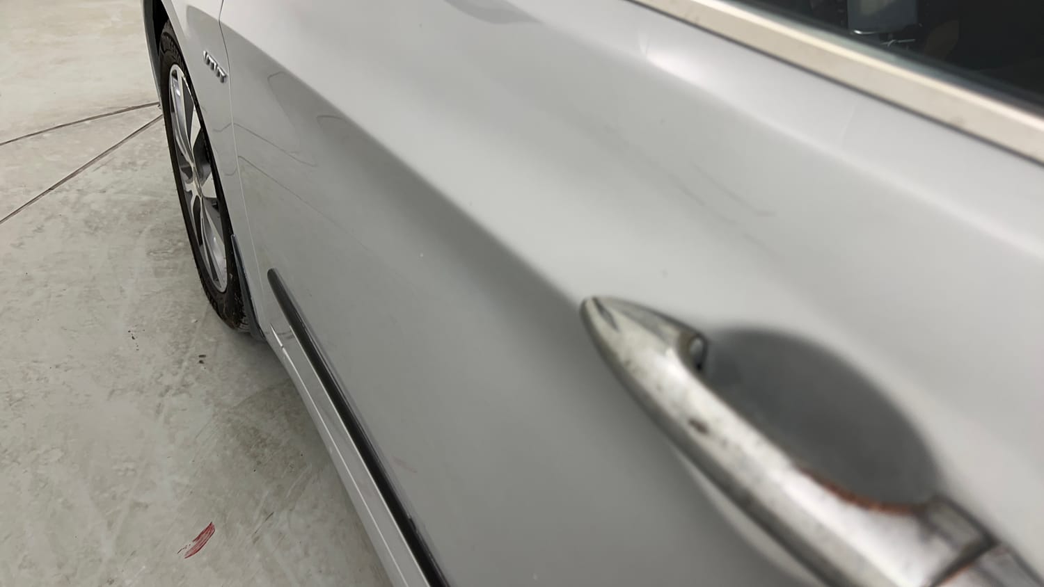 Used 2016 Hyundai Verna 1.6 VTVT SX AT Petrol Automatic dents MINOR DENT