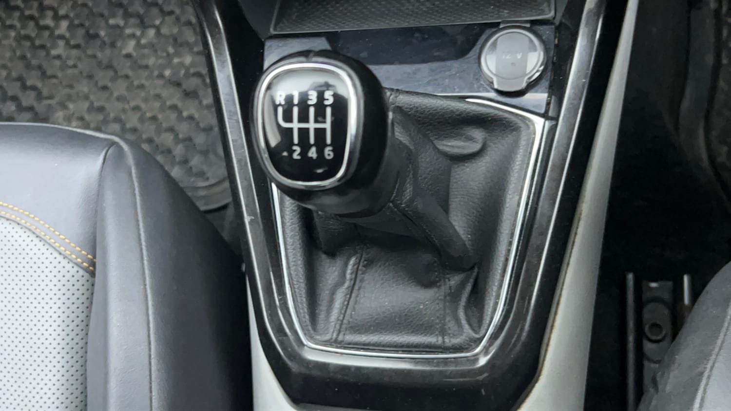 2021 Skoda Kushaq Style 1.0L TSI MT-16