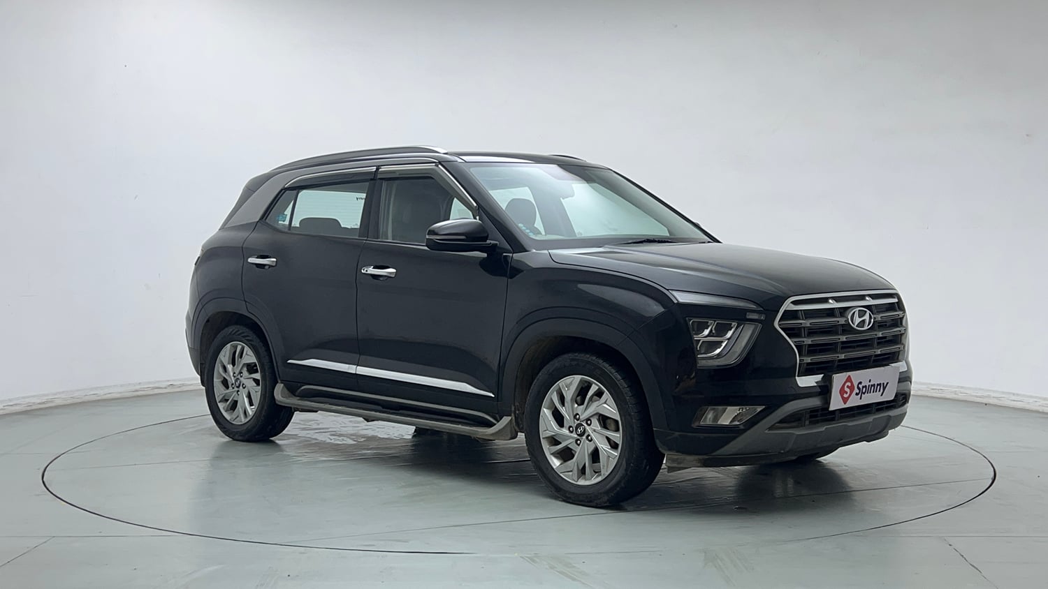 Used 2023 Hyundai Creta SX 1.5 Diesel Diesel Manual exterior RIGHT FRONT CORNER VIEW